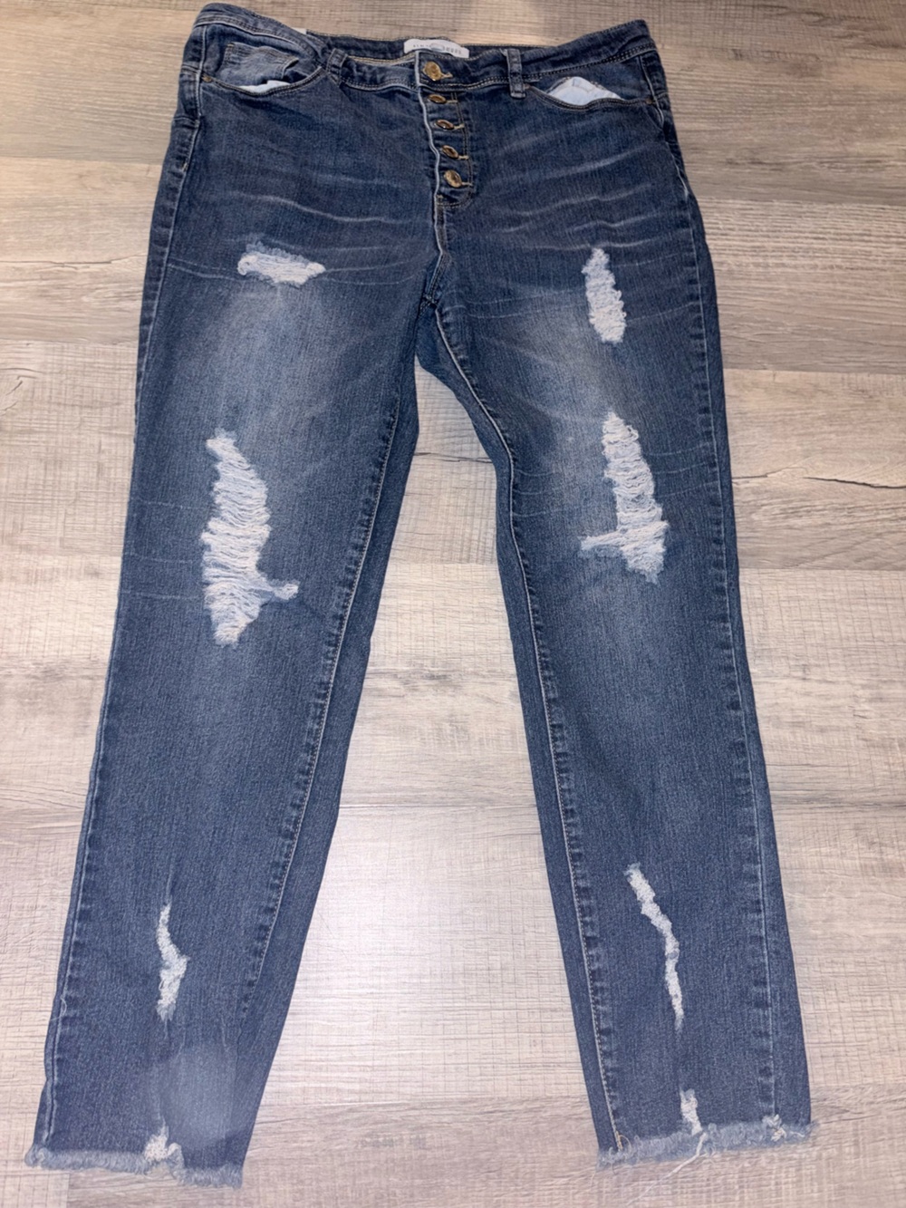 Almost Famous Jeans Distressed Size 13